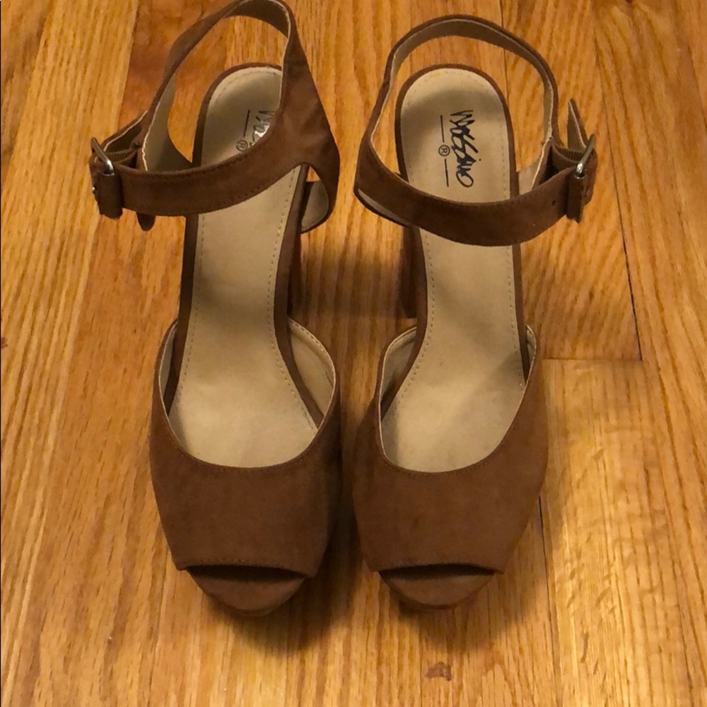 Brown suede open toe sandal